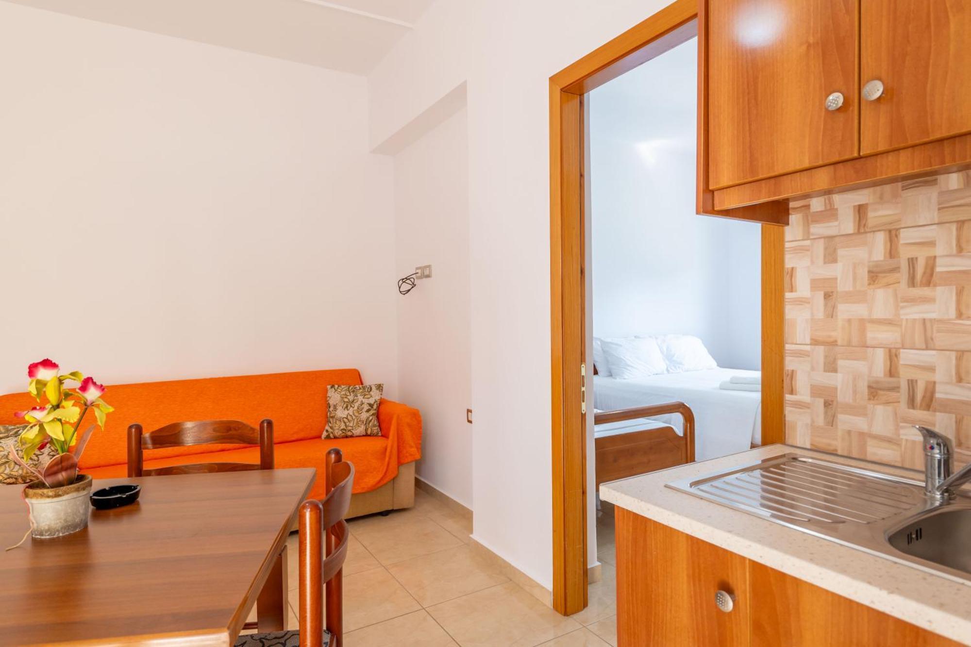 Aleksander Aparthotel Ksamil Exteriér fotografie