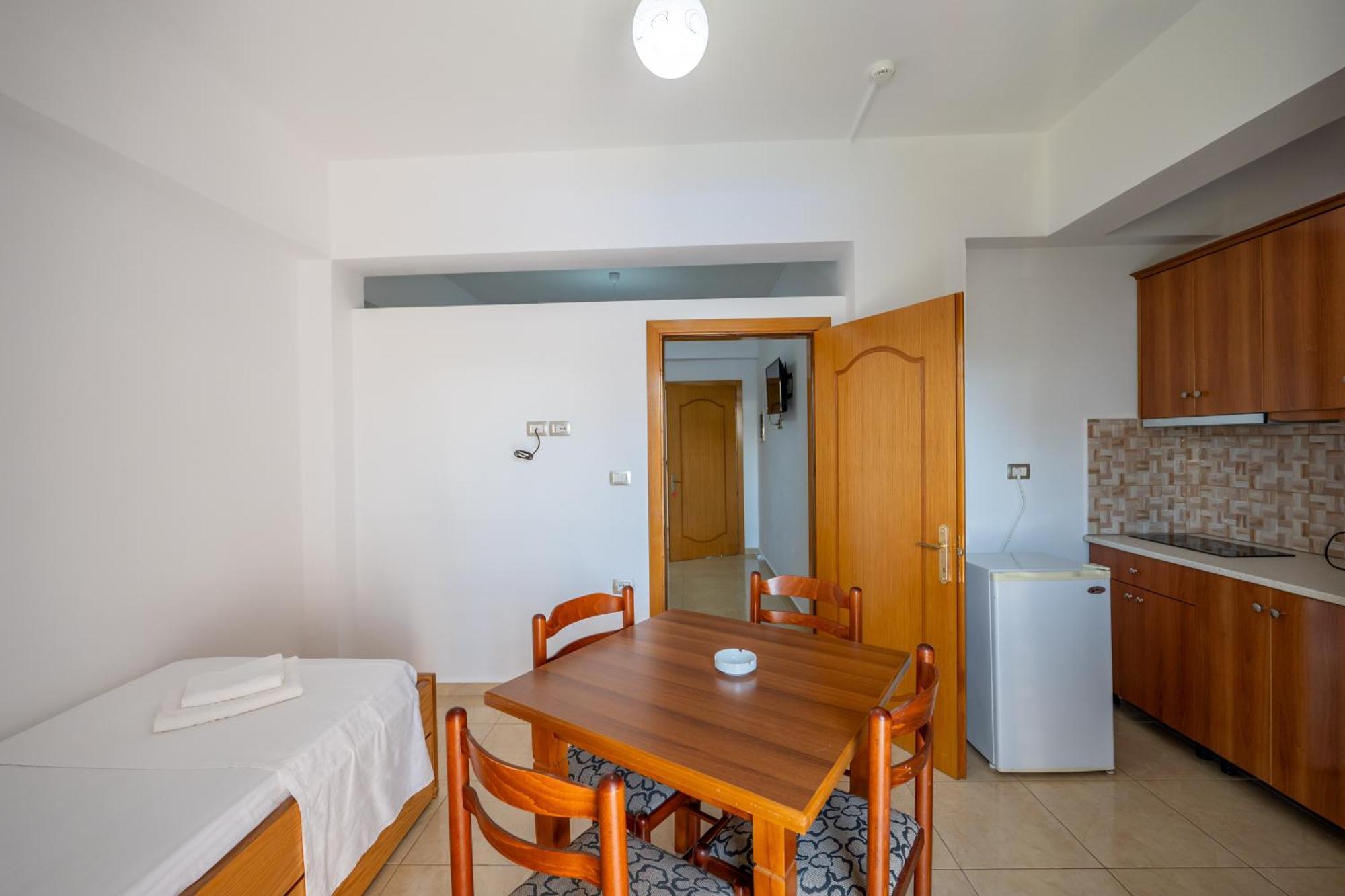 Aleksander Aparthotel Ksamil Exteriér fotografie