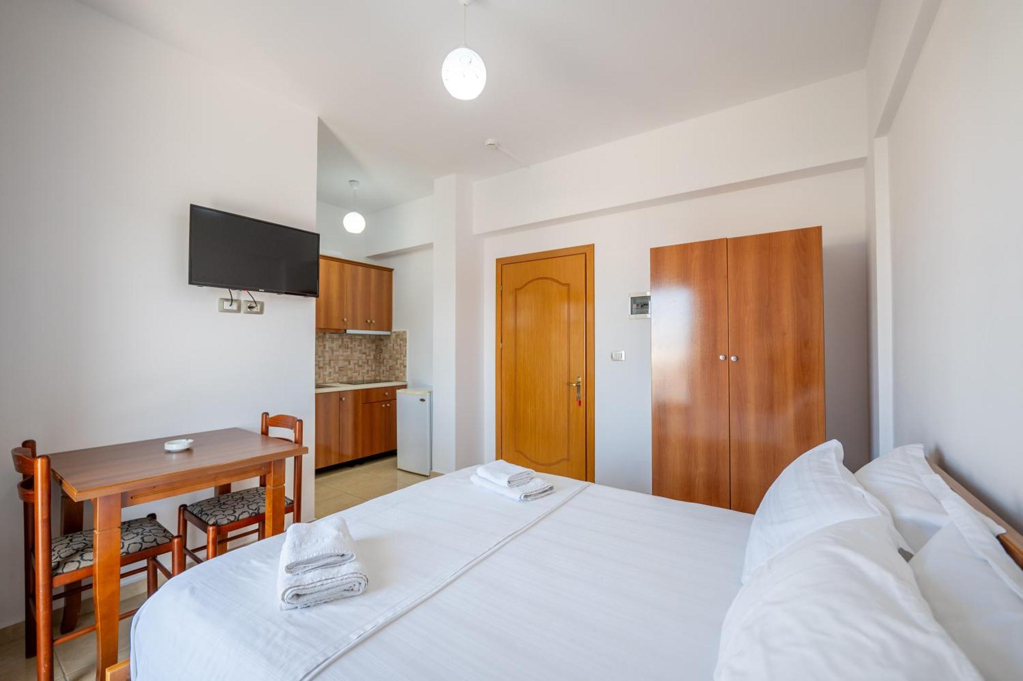 Aleksander Aparthotel Ksamil Exteriér fotografie