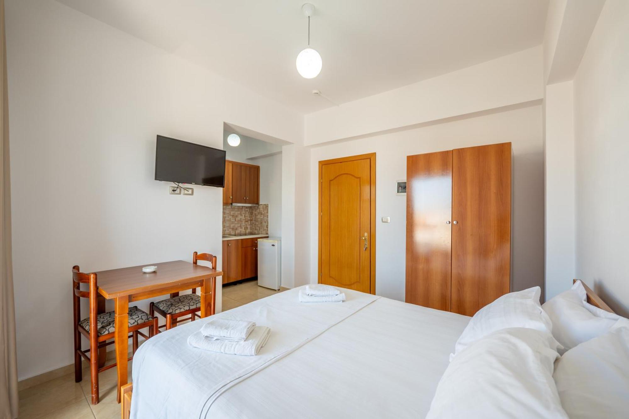 Aleksander Aparthotel Ksamil Exteriér fotografie